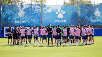 La plantilla, esta mañana.