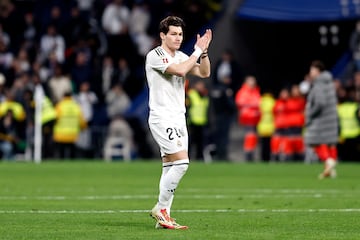 08/02/25 PARTIDO PRIMERA DIVISION 
REAL MADRID - ATLETICO DE MADRID 
ALEGRIA FIN DE PARTIDO FRAN GARCIA 