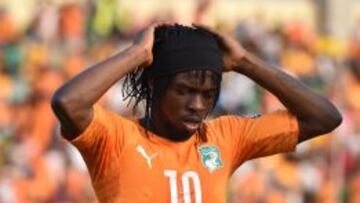 Gervinho pide perdón por su bofetada.