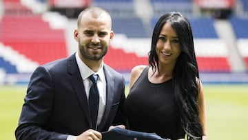 Aurah Ruiz se convirti&oacute; en el centro de todas las miradas durante la presentaci&oacute;n de Jes&eacute; como nuevo jugador del Paris Saint-Germain.