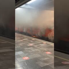No salen de una y ya están en otra: Se incendia tren del Metro en la estación Politécnico de la Línea 5