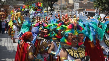 Carnaval de Negros y Blancos 2024: artistas, cartelera, programación y horarios hoy, 2 de enero