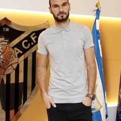 Lombán, superviviente de la era Muñoz, se queda hasta 2022