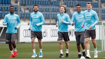 Zidane prepara el partido ante el Atalanta con las mismas bajas