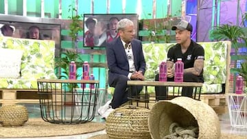 Adri¨¢n Rodr¨ªguez revel¨® su mala situaci¨®n a Jorge Javier V¨¢zquez.
