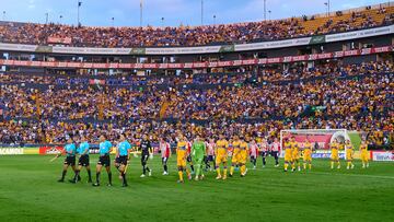 Protocolo during the 5th round match between Tigres UANL and Guadalajara as part of the Liga BBVA MX, Torneo Apertura 2024 at Universitario Stadium on August 24, 2024 in Monterrey, Nuevo Leon, Mexico.