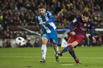 Leo Messi marca el 1-1.