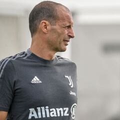 Allegri evade pregunta sobre la posición que tendrá Cuadrado