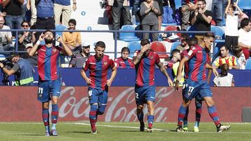 Jugadores del Levante: Alex Alegría, Morales, Bardhi...