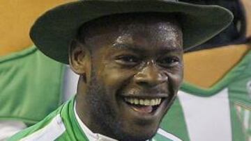 Emaná y Sergio García hacen cumplir el trámite