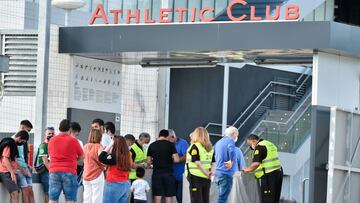 Control de temperatura a aficionados en lezama