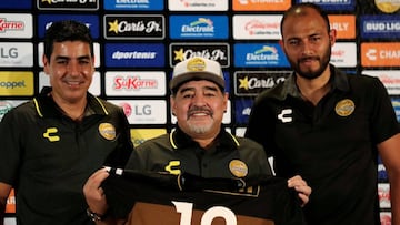 Diego Armando Maradona, Dorados