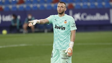 12/03/21 PARTIDO PRIMERA DIVISION DERBI
 LEVANTE UD - VALENCIA  
 CILLESSEN