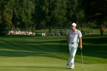 La emoción estuvo servida hasta el final, pero fue Rory Mcllroy quien finalmente decantó la balanza de su parte y se alzó con la victoria en el Bridgestone Invitational de Akron, relegando a Sergio García a un meritorio segundo puesto. 