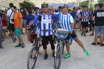 Barcelona and Alavés start party at the Copa del Rey 'Fan Zones'