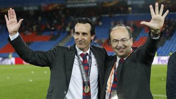 Pepe Castro, con Emery.