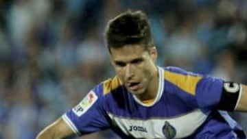 Del Bosque llama a Del Moral y libera a Xavi y Puyol