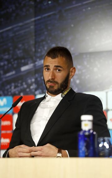 Benzema's contract-renewal press conference in pictures