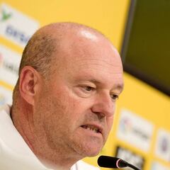 Pepe Mel: "Del árbitro prefiero no hablar acabaría en comisaría"