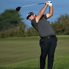 Ortiz y Reed comparten liderato; Rahm es tercero a dos golpes