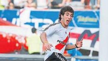 Le hizo dos goles a Boca