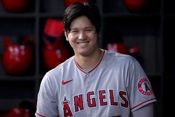 Posición: DH
Equipo: Angels
MVP de la Liga Americana
Silver Slugger de la Liga Americana
Jugador del Año en MLB para la MLBPA
Jugador del Año en la AL para la MLBPA
