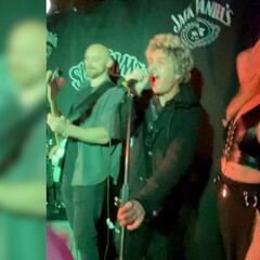 What is the meaning behind Green Day’s song ‘Wake me up when September ends’?