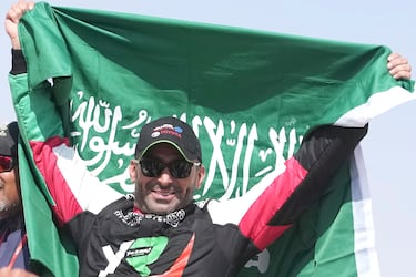 Al Rajhi entra en el selecto grupo de ganadores del Dakar que en la última década solo escribió los nombres de Sainz, Al Attiyah y Peterhansel.