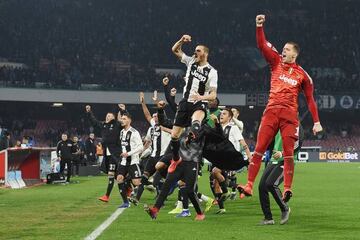 Juventus celebrate after beating Napoli