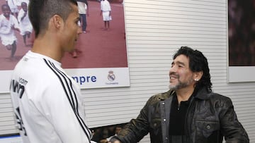 Maradona ataca a Cristiano: "Ahora no está en forma..."