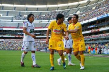 Terminó peleándose con sus compañeros de equipo (recordemos las palabras a Aquivaldo Mosquera, a quien se refería como 'capitán de agua')