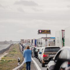 Carreteras cortadas por las huelgas y protestas de los agricultores hoy, 8 de febrero: consulta el mapa de la DGT