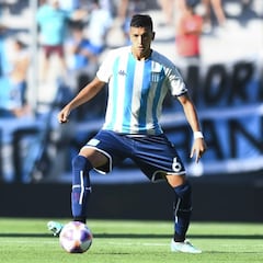 El joven chileno que se llena de elogios en Argentina: titular y figura