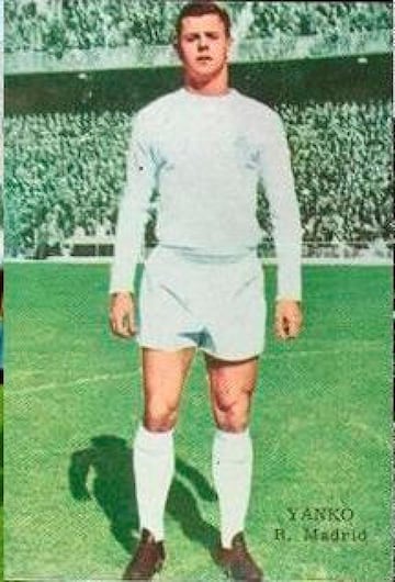 Jug車 en el Betis entre 1960 y 1962. Ese mismo a?o fich車 por el Real Madrid, donde estuvo hasta 1965.