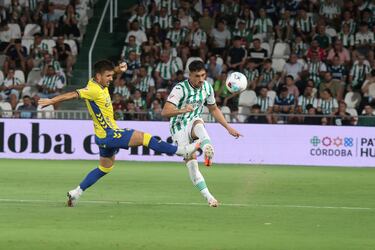 Las Palmas mostra sua capacidade em Cordoba