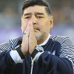 Chats y videos de los celulares de Diego Maradona: comienza el peritaje a los teléfonos del Diez