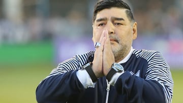 Chats y videos de los celulares de Diego Maradona: comienza el peritaje a los teléfonos del Diez