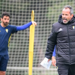 Álvaro Cervera: "El Cádiz está muy vivo, la temporada es buena"