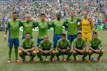 Seattle Sounders. Jugó las ediciones 2011, 2012, 2013 y 2016 y alcanzaron las semifinales en 2013. 