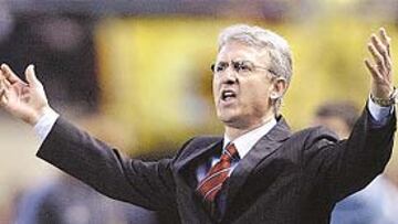 "Puede que juguemos con dos puntas; en cualquier caso, nunca dependerá del adversario que esté enfrente".