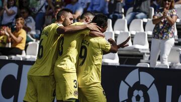 Los jugadores del Villarreal celebran el gol ante el Legan&eacute;s.