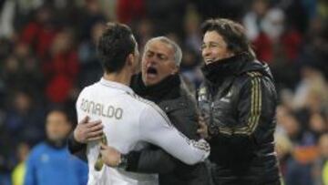 Cristiano y Mourinho, en la temporada 2010-11.