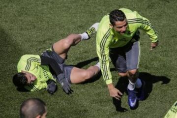 Cristiano Ronaldo y James Rodríguez.