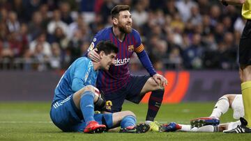 Courtois y Messi en el &uacute;ltimo Cl&aacute;sico, disputado en el Bernab&eacute;u y correspondiente a LaLiga Santander de la temporada 2018-2019.