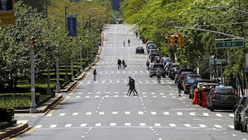 New York (United States), 10/05/2020.- A trafficless Park Avenue on Mother&#039;s Day in New York, New York, USA, 10 May 2020. New York city remains the epicenter of the coronavirus Covid-19 outbreak in the US. (Estados Unidos, Nueva York) EFE/EPA/Peter F