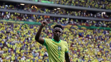 Vinicius Júnior scores in added time to propel Brazil into second spot in the CONMEBOL World Cup qualifying group.