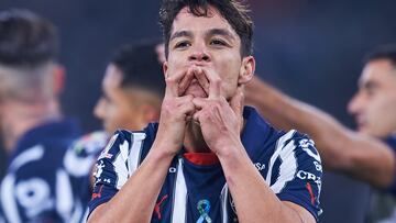 Oliver Torres celebrates his goal 2-0 of Monterrey during the 8th round match between Monterrey and Atletico de San Luis as part of the Liga BBVA MX, Torneo Clausura 2025 at BBVA Bancomer Stadium, on February 22, 2025 in Monterrey, Nuevo Leon, Mexico.