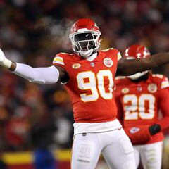 Kansas City Chiefs pierden a Charles Omenihu para el Super Bowl LVIII