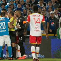 Millonarios toma ventaja en la final de la Liga Águila