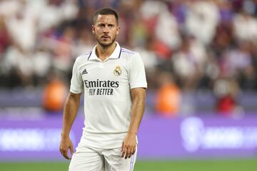 En el Clásico estuvo bastante activo y pidiendo la pelota en todo momento. Le faltó quizás un poco más de velocidad y encarar más a portería. Contra el Club América salió en la segunda parte, y transformó el penalti mandando el balón al fondo de la red con un disparo cruzado, además de dejar varios detalles de calidad. Contra la Juventus estuvo fino la media hora que jugó, aunque sí que es verdad que es un reto complicado para Hazard adaptarse como falso nueve. Tiene ganas de demostrar mucho en este Real Madrid durante esta temporada. El belga ha mejorado físicamente y eso es un punto a favor.